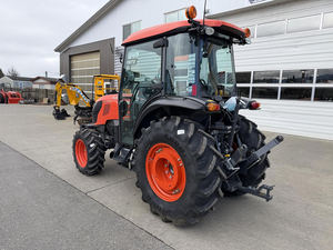 Tractor 2025 M4N-071HDC12 Premium, Listo para Exportación, Equipo de Uso Pesado, Suministro a Granel, 210HP, Tracción 4x4, Transmisión por Engranajes, Garantía de 5+ Años - Product Image 5