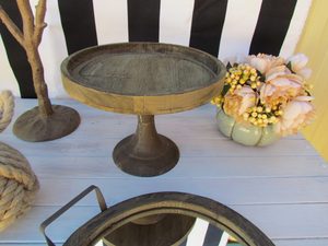 Commercial Eco-Friendly Wood Customizable Round Dessert <b>Server</b> and <b>Cake</b> Stand with Rotating Lid for Decorative Storage - Product Image 5