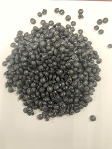 Granulés de Masterbatch Noir Carbone Uniforme Profond pour PE PP – Qualités Extrusion/Soufflage/Moulage – Plastique à Haute Dispersion - Product Image 1