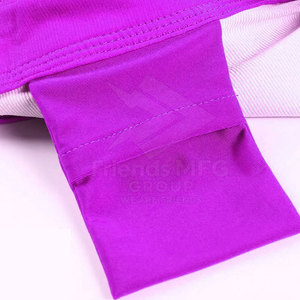 Shorts MMA respirants, légers et écologiques avec panneaux extensibles pour un confort de mouvement facile, en tissu polyester/nylon durable - Product Image 6