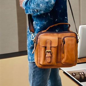 Genuine <b>Leather</b> Luxury Fashion <b>Handbags</b> with Chains Durable <b>Large</b> Capacity Crossbody Shoulder Bags for Unisex Use - Product Image 3