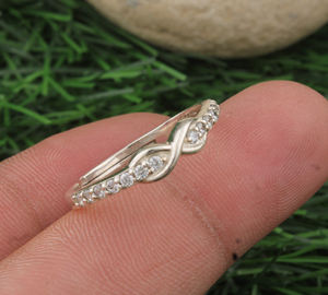 แหวนเงินแท้ประดับเพชร CZ เกรด 5A สำหรับผู้หญิง ดีไซน์หรูหรา เหมาะสำหรับงานหมั้น งานแต่งงาน งานเลี้ยง  ผิวขัดเงา - Product Image 1