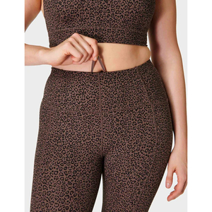Leggings de sublimation pour femmes, durables, imprimés sur toute la surface, pour leggings de sublimation sur mesure, prix abordable, qualité supérieure, très résistants - Product Image 6