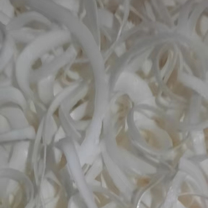 มะพร้าวอบแห้งคุณภาพสูง ไขมันสูง ผลิตในเวียดนาม ขายส่งจำนวนมาก ราคาถูก รสชาติธรรมชาติ - Product Image 1