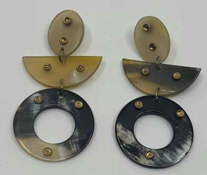 Boucles d'oreilles écologiques de haute qualité en corne de buffle, forme naturelle, fabrication artisanale moderne, bijoux de mode pour femmes, en provenance d'Inde - Product Image 6