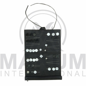 Tablero de backgammon de nuevo diseño inspirado en el color cremoso del cuero vegano con estampado de avestruz - Product Image 2