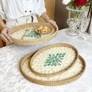 Juego de bandejas ovaladas de bambú bohemio hechas a mano con diseño de hojas verdes, decoración de mesa para el hogar, hotel, restaurante, bandeja de estilo único - Product Image 2