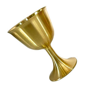 Mug à Moscow Mule en cuivre gravé de qualité supérieure – Cadeau personnalisé pour bar à cocktails avec logo sur mesure - Product Image 3