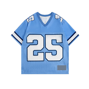 Jersey de Fútbol Retro Personalizado de Primera Calidad con Cuello en V, Diseño OEM, Tejido Transpirable - Product Image 1