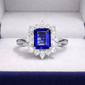 แหวนแต่งงานพลอยไพลินทรงเหลี่ยมมรกต เงินแท้ 925 แหวนสัญญาสำหรับผู้หญิงทุกขนาด - Product Image 1