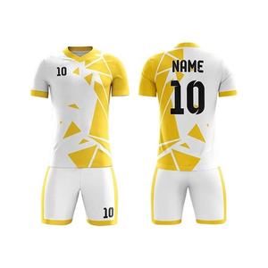 Conjuntos de uniformes de fútbol de sublimación de poliéster de alta calidad baratos para adultos recién llegados - Product Image 3