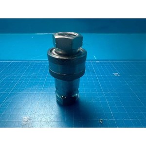 Ensemble de composants de valve haute pureté Parker 60 SH4-62 + SH4-63, utilisés tels quels, pièces d'équipement semi-conducteur d'occasion - Product Image 2