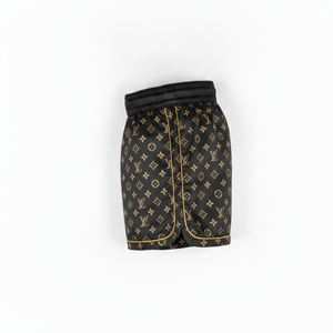 Shorts de boxe personnalisés imprimés pour hommes, coupe classique, polyester extensible, vêtements d'arts martiaux, taille adulte, motif monogramme noir et or - Product Image 5