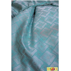 Tissu Jacquard Géométrique Celeste |   Tissu en polyester 100% tissé à motif losanges |   Textile de mode et ethnique de 58 pouces - Product Image 1