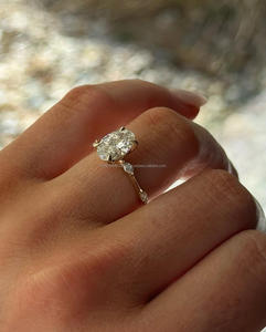 IGI/GIA Lab Grown Oval Cut Diamond Unisex Vintage 14K Oro blanco Boda/Anillo de compromiso para fiestas de aniversario Anillos finos - Product Image 2