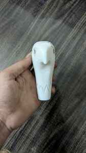 Statue de tête d'oiseau en résine sculptée à la main, sculpture d'animal en polyrésine durable pour la décoration de maison de luxe, ornement mural de jardin - Product Image 5