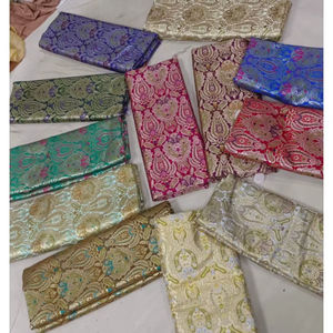 Tissu textile en brocart de soie Jamawar - Product Image 1