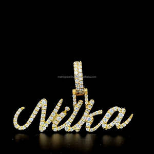 เครื่องประดับฮิปฮอปที่มีคุณภาพสูงจี้ตัวอักษรแบบกำหนดเองมงกุฎมงกุฎเพชรโมอิสซาไนต์เคลือบสีดำจี้ตัวอักษรแบบโค้ง - Product Image 3