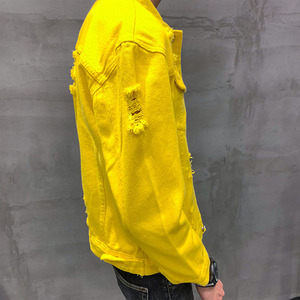 เสื้อแจ็คเก็ตยีนส์สีเหลืองสำหรับผู้ชาย สไตล์ลำลอง ขาดรุ่ย ปกเสื้อพับได้ ทรงปกติ ผ้าฝ้ายทอ ใส่ได้ในฤดูใบไม้ร่วง ติดกระดุมแถวเดียว - Product Image 1