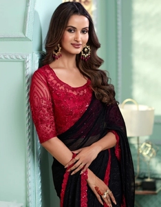 Sari de Georgette estilo Bollywood adornado - Product Image 1