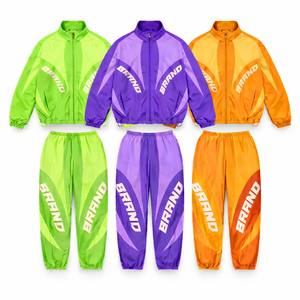 Conjunto Deportivo de Nylon Otoño 2026 con Logotipo de Marca Personalizado, Dos Piezas, Cierre de Cremallera, Transpirable, Ligero, Resistente al Viento, para Hombre - Product Image 2