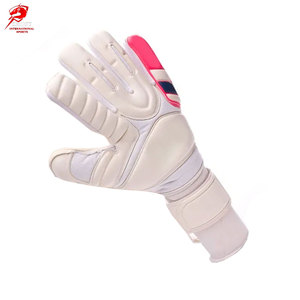 Gants de gardien de but robustes pour entraînement sur terrain dur, avec protection renforcée des doigts et de la colonne vertébrale pour la sécurité. - Product Image 6
