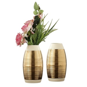 Jarrón Decorativo de Hierro y Latón Estilo Vintage, Lujoso Jarrón Metálico Dorado con Forma de Campana para Decoración del Hogar y Sala de Estar, Precio Bajo - Product Image 2