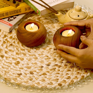 Portavelas Redondo de Madera para Velas de Té |   Portavelas de madera hecho a mano |   Decoración Rústica Minimalista para el Hogar por B H Brothers - Product Image 2