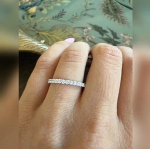 Anillo de lujo con diamante cultivado en laboratorio de corte redondo para mujer, plata 925, regalo de compromiso y boda con certificación IGI SGL, piedra de 1 quilate - Product Image 2