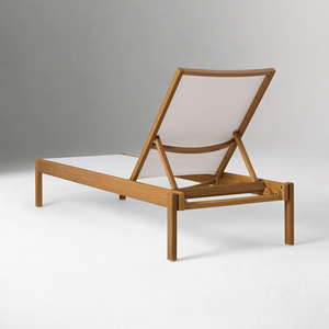 Tumbona Moderna de Madera de Teca con Respaldo Ajustable y Tela Blanca para Patio - Product Image 2
