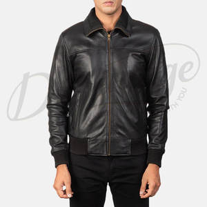Chaqueta de Cuero Genuino Negra Premium para Hombre con Capucha Desmontable - Chaqueta Casual de Piel de Oveja Genuina de Corte Ajustado con Múltiples Bolsillos - Product Image 1