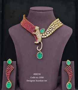 Conjunto de Collar y Pendientes de Moissanita Chapados en Oro de Diseño 08218, con Aspecto de Piedra Verde y Roja, Joyería Kundan para Mujer, para Boda - Product Image 4