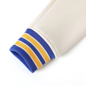 เสื้อแจ็คเก็ตวาร์ซิตี้ผ้าฟลีซพรีเมียม Sigma Gamma Rho ปักอักษรกรีกแบบเชนิลล์ สไตล์มหาวิทยาลัย สำหรับสหพันธ์นักศึกษา ผลิตจากผ้าฝ้าย 100% สำหรับผู้ชาย ใส่ในฤดูหนาว - Product Image 4