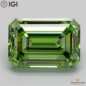 Diamant de laboratoire cultivé CVD de 3,02 carats, taille émeraude, clarté VVS2, couleur vert vif fantaisie, certifié IGI, pour un cadeau de bague époustouflant - Product Image 1