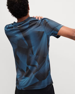 T-shirt de sport personnalisé à manches courtes pour homme – Respirant, séchage rapide, idéal pour la gym, l'entraînement et la course à pied - Product Image 5