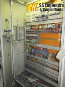 Congélateur cryogénique industriel avec moteur PLC, engrenage et réservoir sous pression Air Products Cryo Trim S3 (800) Débavureuse - Product Image 4