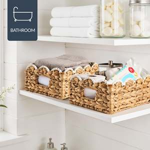 Tendencia 2026: Cesta de despensa de jacinto de agua tejida festoneada - Organizador de cocina estético con asas integradas - Product Image 5