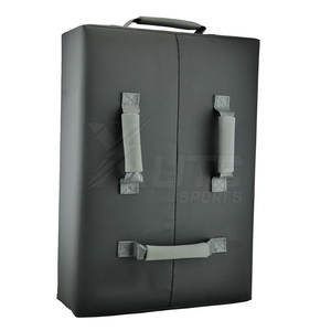 Almohadilla de Piel para Golpear, Resistente a Impactos, Estructura Reforzada, Diseño Transpirable y Cómodo para Entrenamiento de Muay Thai - Product Image 2