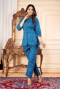 Trendy Women's Floral Printed Blue Cotton Collarless Co-Ord Set Stylish Two-Piece Short Midi Casual Summer Daily Fashion Low - Product Image 4