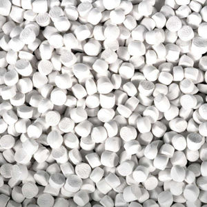 Masterbatch de Polietileno HDPE/LDPE/LLDPE Virgen con Relleno de PE/CACO3 hasta un 75% para la Fabricación de Bolsas de Compra, Tubos y Películas - Product Image 2