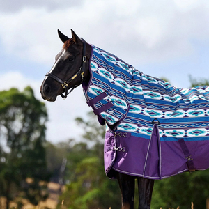 Nouvelles couvertures imperméables pour écuries de chevaux avec logo personnalisé, en tissu de coton respirant, séchage rapide, toutes saisons, pour la course, à bas prix - Product Image 2