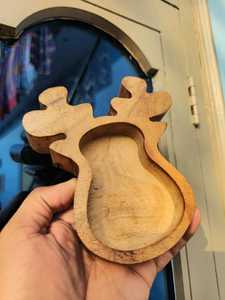Recipiente de Madera con Forma de Reno Navideño para Velas, Marca Curio Craft |   Recipiente Rústico Hecho a Mano y Tazón Decorativo - Product Image 2