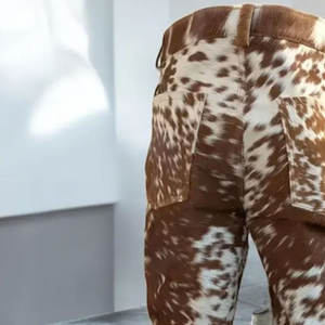 Pantalon cargo de chasse en cuir pour hommes |   Pantalon en cuir de vache imperméable, personnalisé, pour l'extérieur, décontracté et élégant - Product Image 5