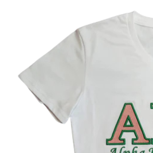 T-shirt brodé de luxe AKA pour femme, blanc et vert, col rond, manches courtes, coton premium, tee-shirt décontracté - Product Image 6