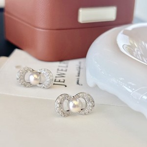 ต่างหูมุกน้ำจืดเงินแท้ S925 แบรนด์ Haoshi เครื่องประดับแฟชั่น พร้อมเสียงกระดิ่งและสไตล์โดดเด่น - Product Image 1