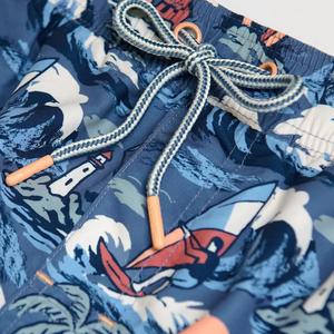 Short de bain imprimé bleu marine pour hommes, avec palmiers et voiliers, séchage rapide, short de plage décontracté, taille avec cordon de serrage - Product Image 3