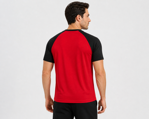 Camiseta de manga raglán, mezcla de algodón premium, mangas deportivas en contraste, ajuste transpirable y costuras duraderas para uso diario. - Product Image 3