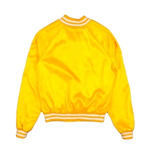 เสื้อแจ็คเก็ตเบสบอลแบบ Varsity ปักลายตัวอักษรสำหรับผู้ชาย ผ้าซาตินคุณภาพสูง สไตล์ลำลองแนวสตรีทแบบมหาวิทยาลัย เสื้อแจ็คเก็ตซาตินสั่งทำพิเศษ - Product Image 2