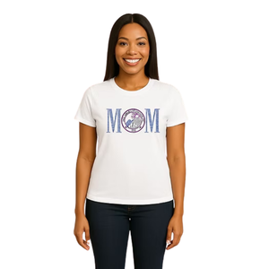 เสื้อยืดโลโก้ MOM สีขาวสำหรับผู้หญิง สวมใส่สบายๆ ทุกวัน สไตล์สตรีทแวร์ แฟชั่นลำลอง เสื้อผ้าแฟชั่นชั้นนำ - Product Image 1