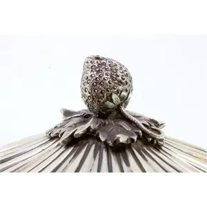 หม้อตุ๋นสเตนเลสสตีลแบบคลาสสิก ทนทาน ปลอดภัยสำหรับอาหาร เหมาะสำหรับใช้ในบ้าน โรงแรม และร้านอาหาร - Product Image 2